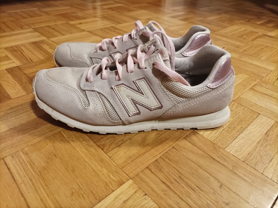 Sneakersy damskie New Balance 373
