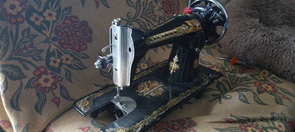 Maquina de costura Singer vintage
