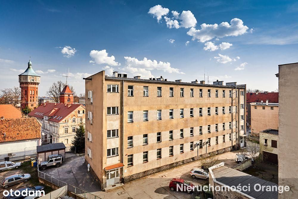 Biura z parkingiem 400 M od Rynku