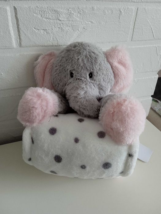 Набор из одеяла и мягкой игрушки Польша