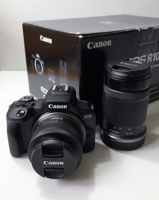 Kit Canon R100 com 2 objectivas (NOVO)