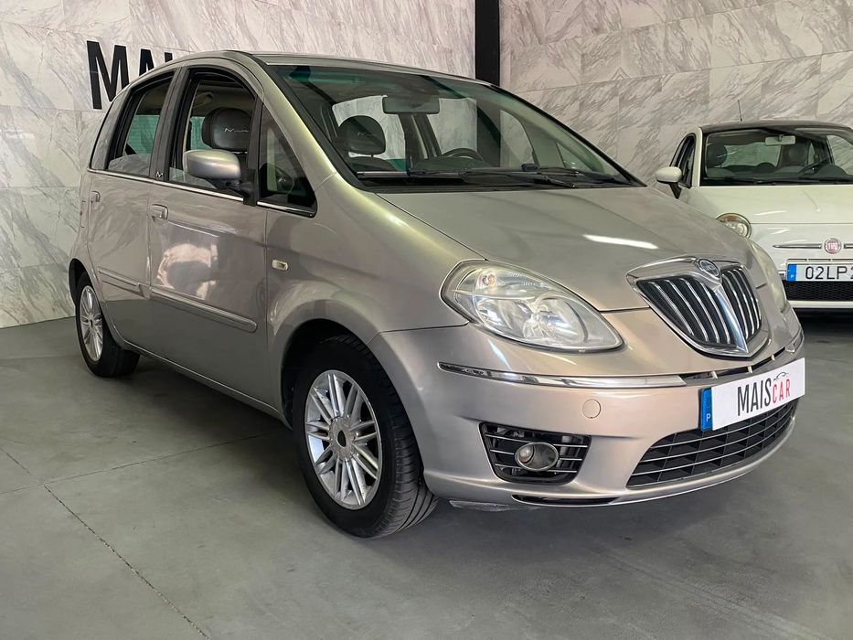 Lancia Musa 1.3 16V M-jet Oro