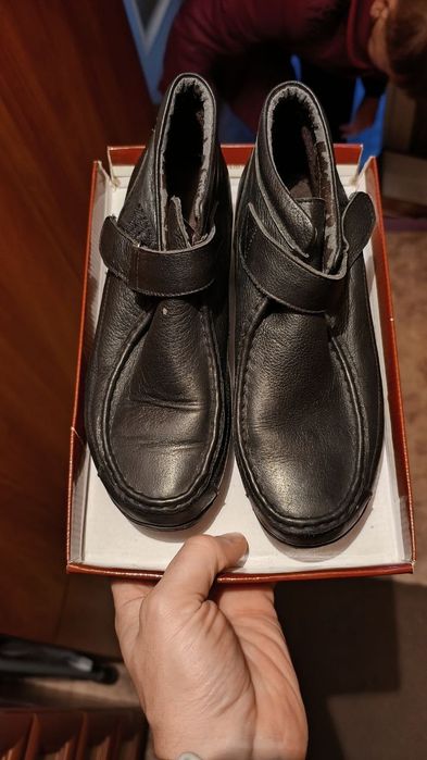 Продам взуття шкіряне