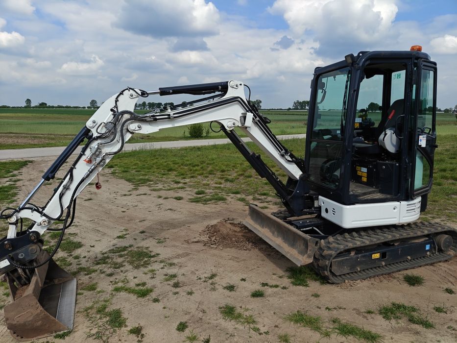 Minikoparka Hitachi