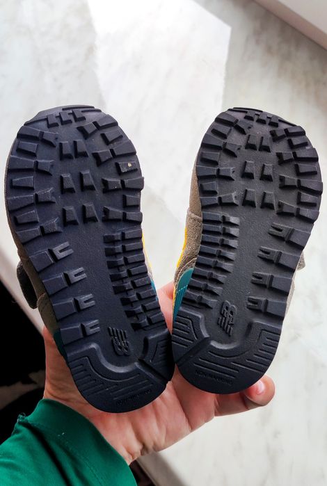 Дитячі кросівки NEW BALANCE оригінал