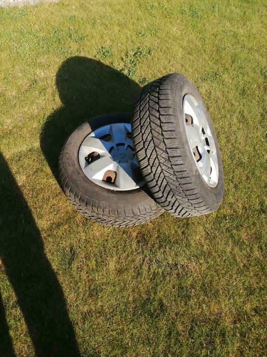 Sprzedam dwa koła do renault kangoo 2