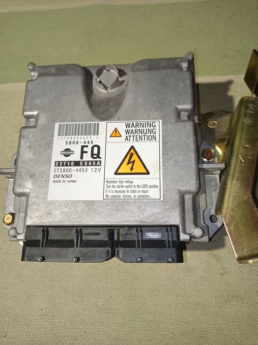 Электронный блок управления  nisan extrel