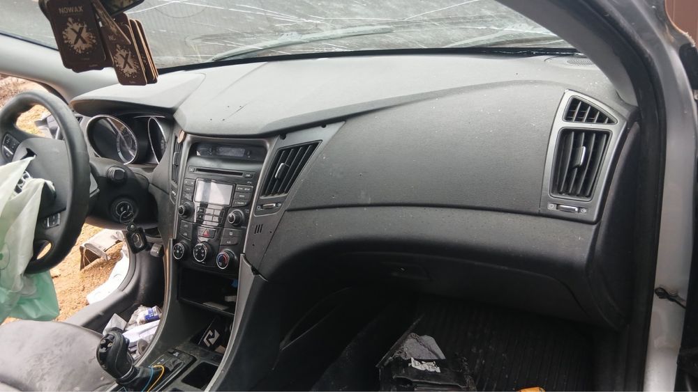 Торпедо,торпеда,консоль hyundai sonata YF