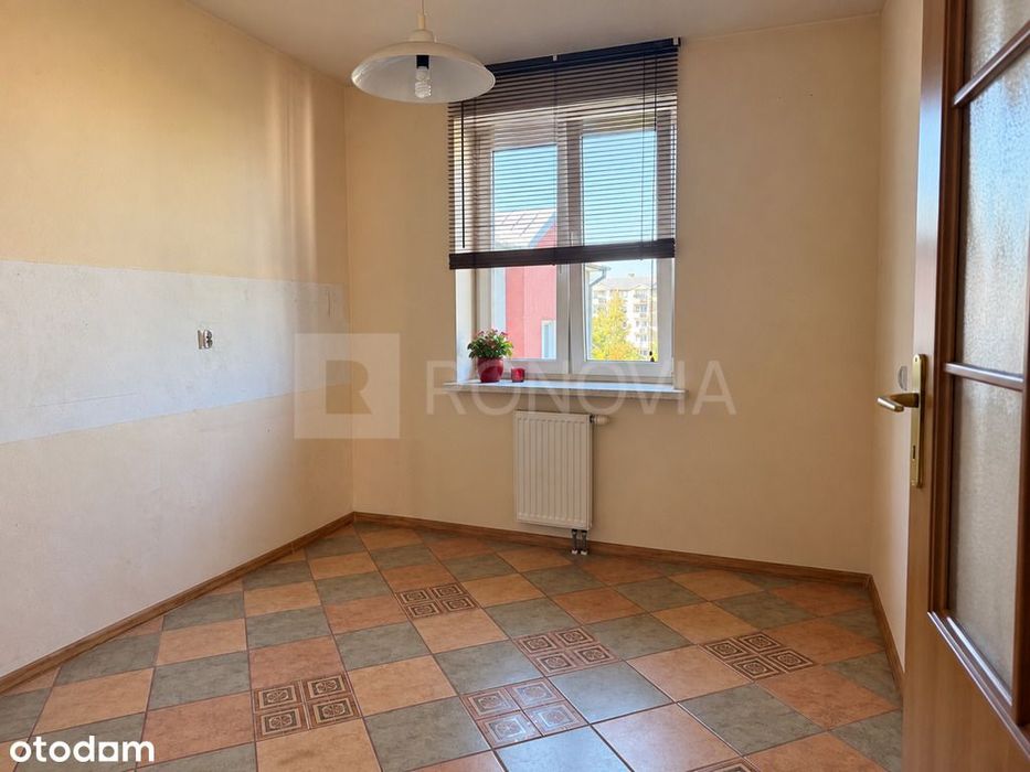 3 Maja | 65 m² | 3 pokoje | Zadbany blok z 2003 roku