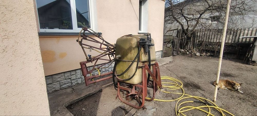 Оприскувач до трактора