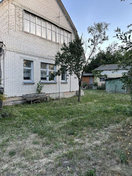 продаж 4х кімнатного жилого Будинку для великої родини в с. Сомкова Долина