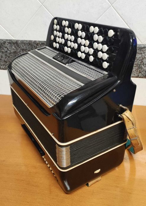 Acordeão com Convertor - Acordeon Accordion