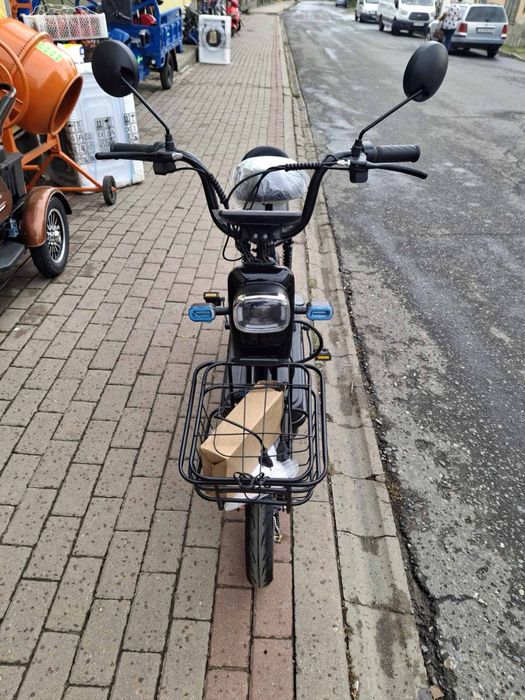 Електроскутер Forte X1