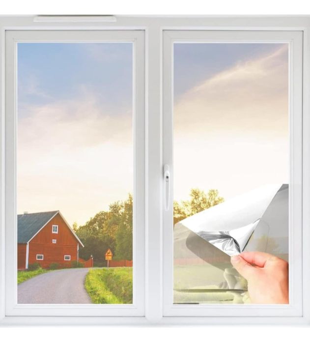 Folia lustrzana / Folia okienna UV 90x200 cm 
Folia okienna jest przez