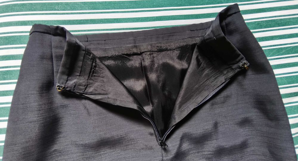 Elegante Saia Maxi Cinzenta Antracite