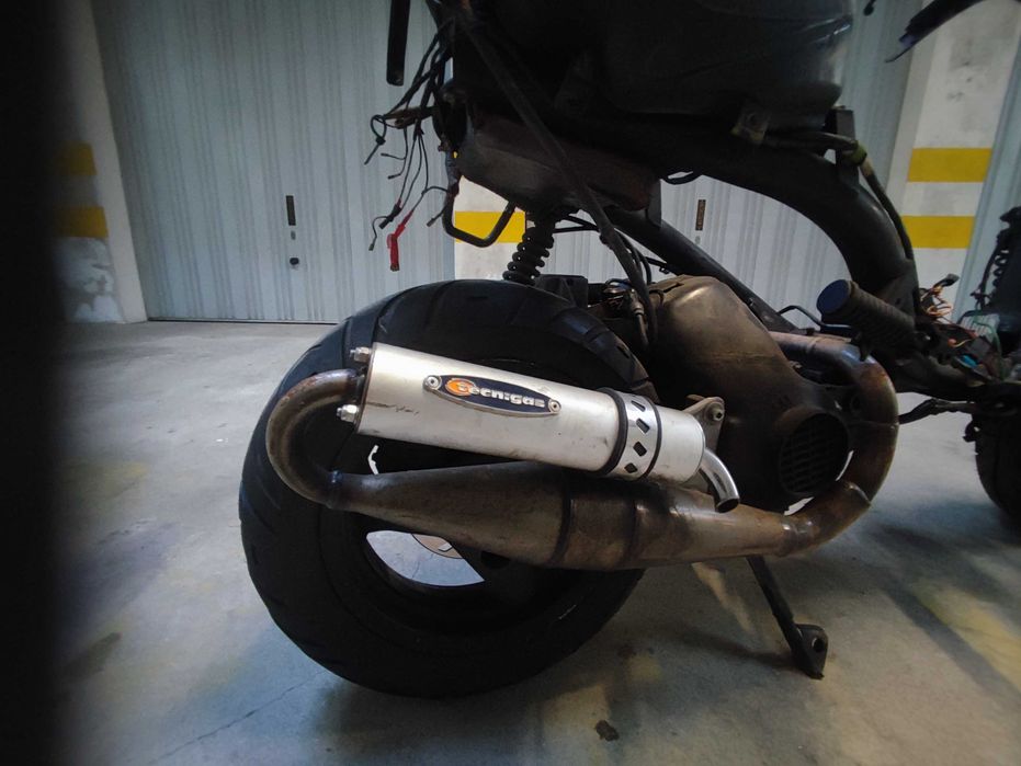 Peugeot SpeedFight 2002