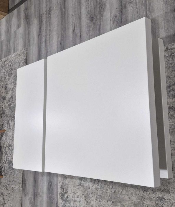 Mesa de centro branco em madeira