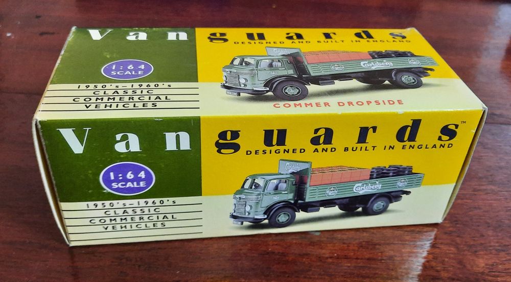 Vanguards Commer dropside VAI6000 Calsberg da Lledo