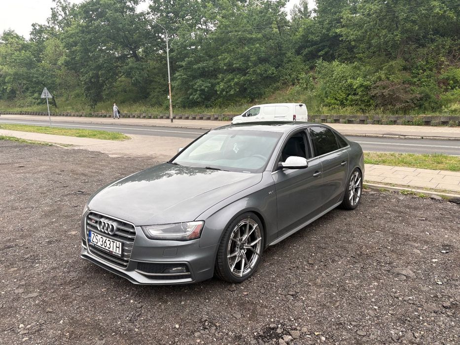 Audi S4 Limousine