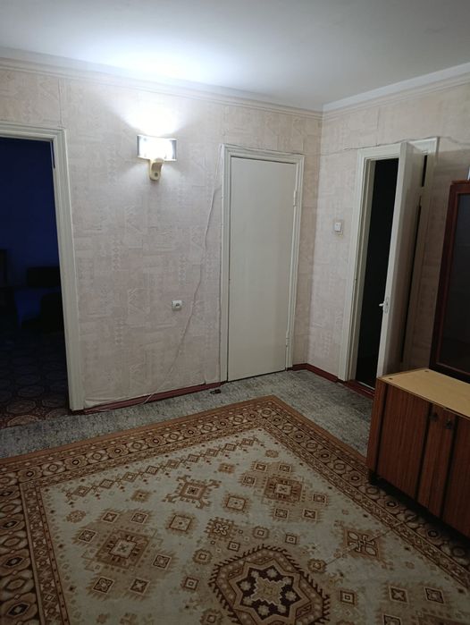 Срочная продажа большой добротной 3к квартири в Леваневцев.