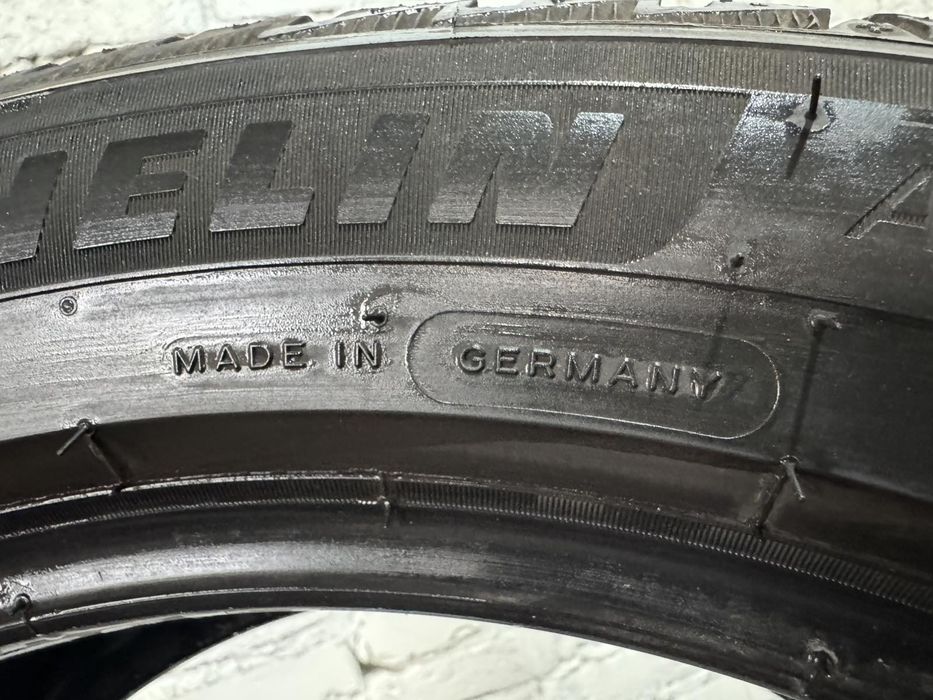 Зимові шини Michelin 225/50 r17