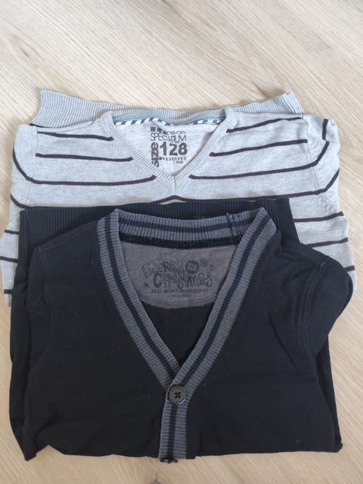 Sweterki chłopięce  roz.122/128
