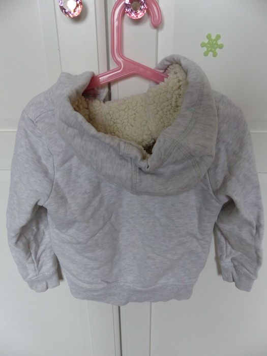 Bluza ocieplana r. 110 w bdb stanie