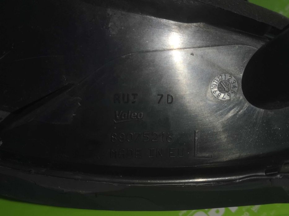 Farol trazeiro esquerdo xc60