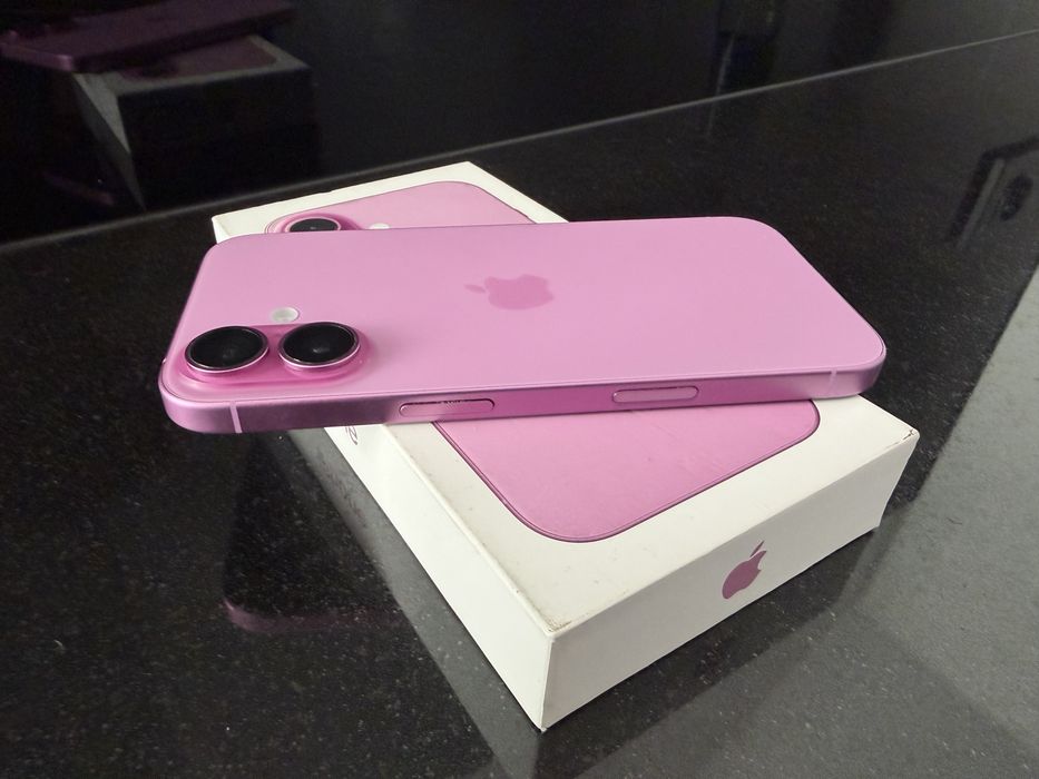 Iphone 16 512gb różowy idealny