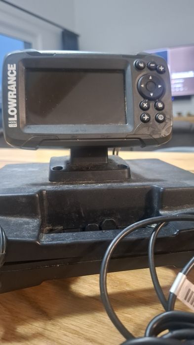 Echosonda LOWRANCE Hooks 4x gps