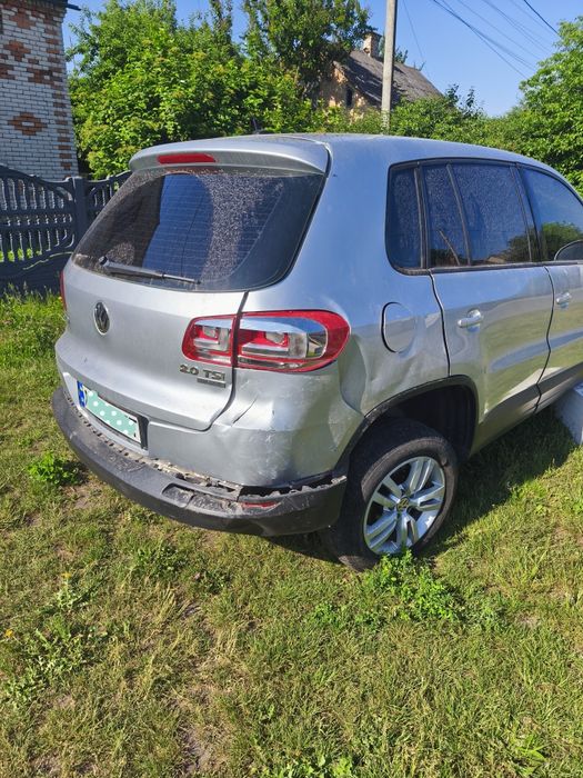 Volkswagen Tiguan 2012 VIN WVGBV7AX1DW543354 фото оголошення 8 з 10