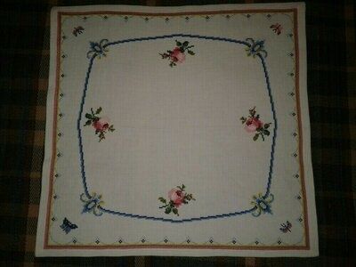 Салфетка большая канва с вышивкой крестиком, 56 см х 54 см