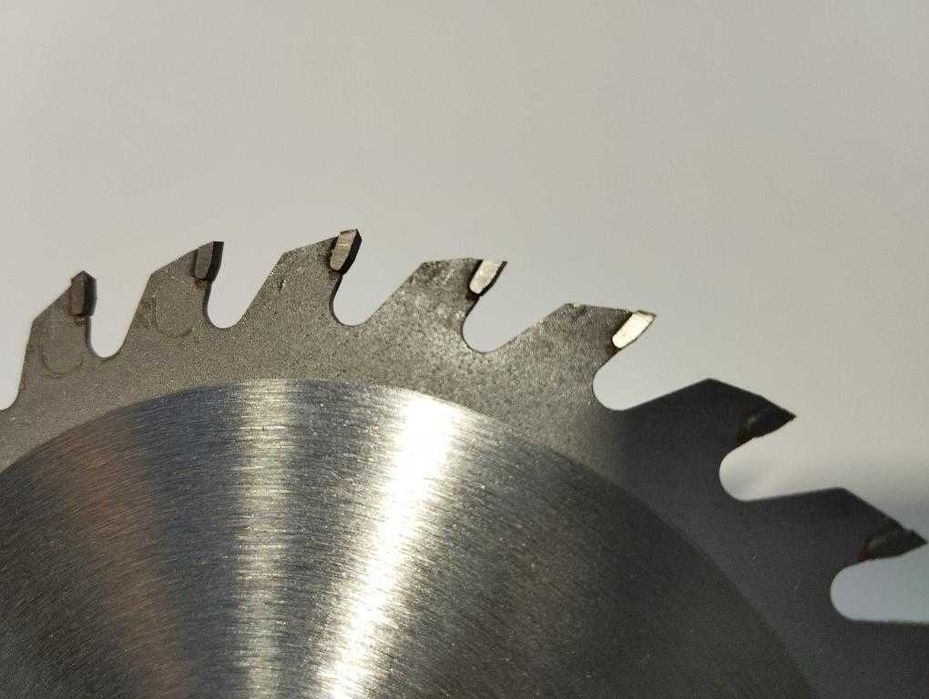 Disco Serra Circular 125mm, Furo de 20mm *** NOVO ***