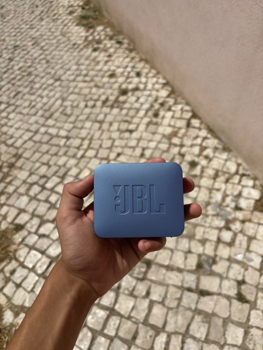 Coluna JBL azull