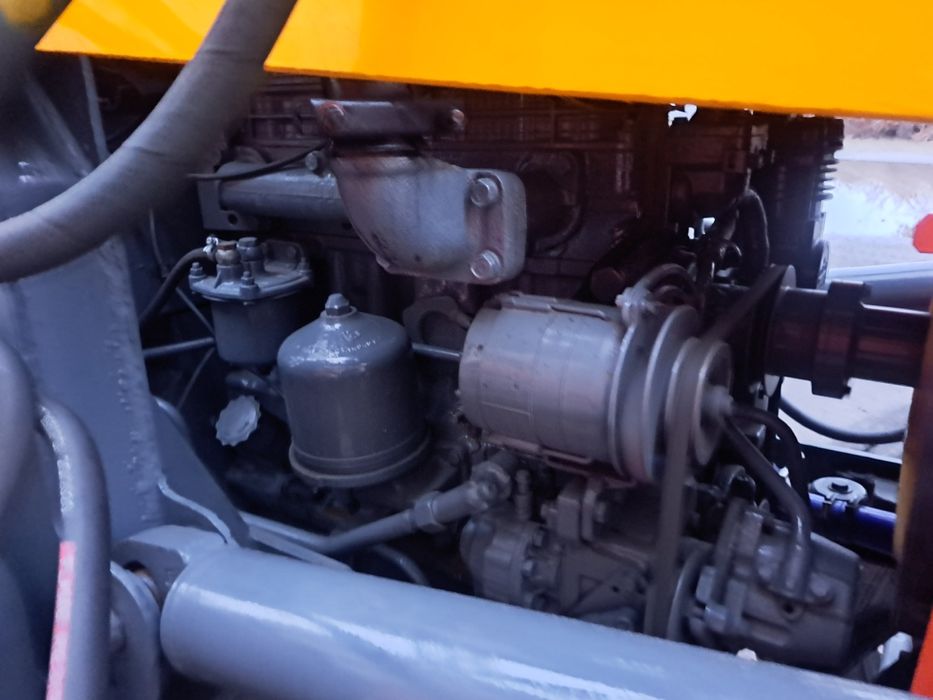 Екскаватор борекс эо2101 двигун мтз