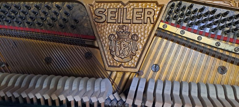 Pianino koncertowe Seiler
