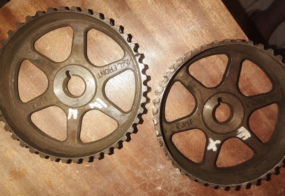 Шестерня Шкив распредвала 2.4 2.0 Крайслер