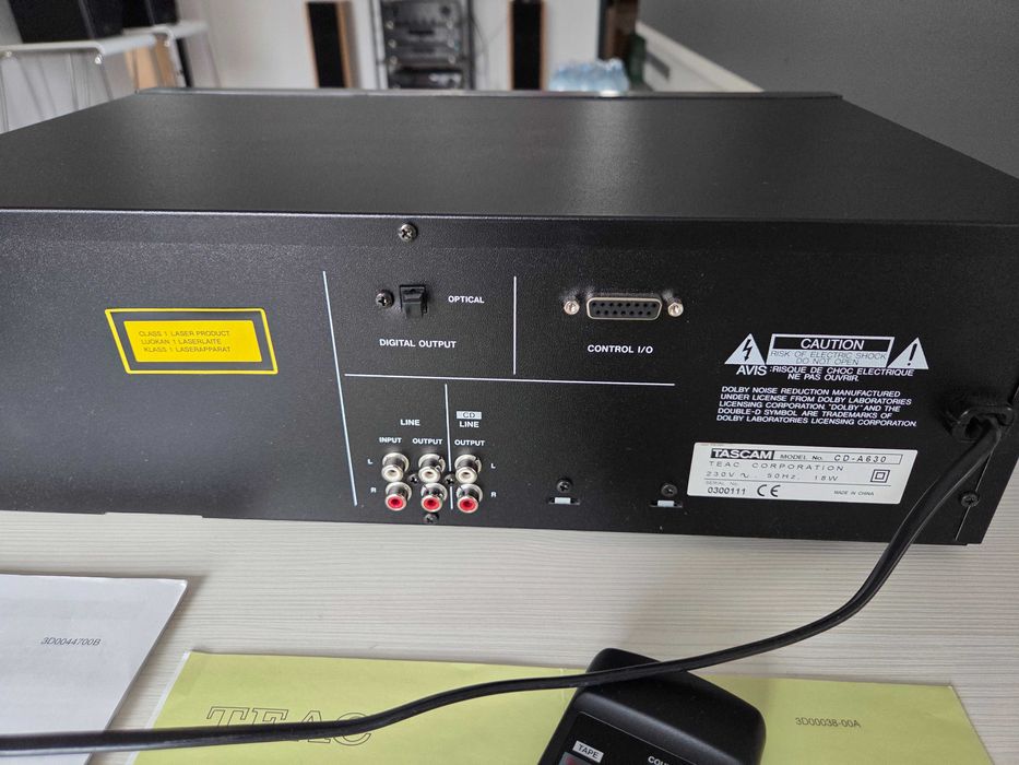 Tascam CD-A630 zmieniarka 3CD i deck Jak Nowy !!!