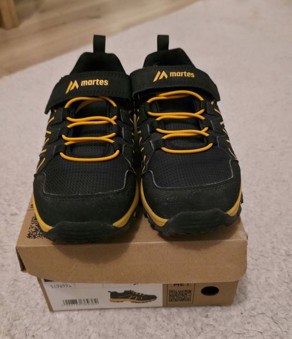 Buty chłopięce trekkingowe 32 stan bdb