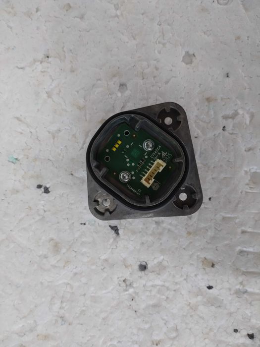 moduł led jeż renault captur 2010720519 rok 13-19