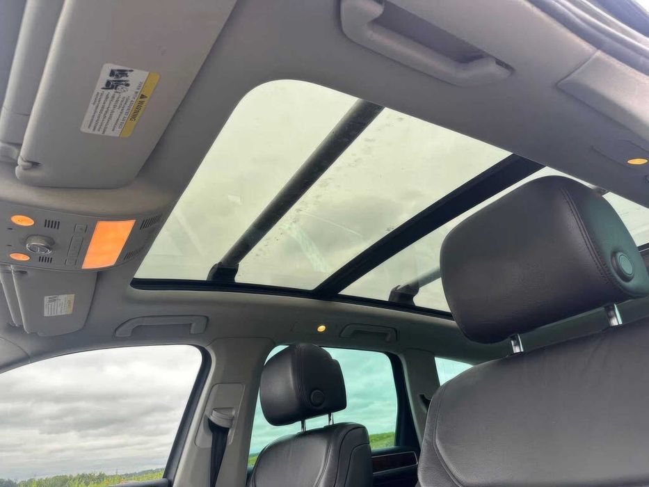 Volkswagen Touareg Sport with Nav      2014