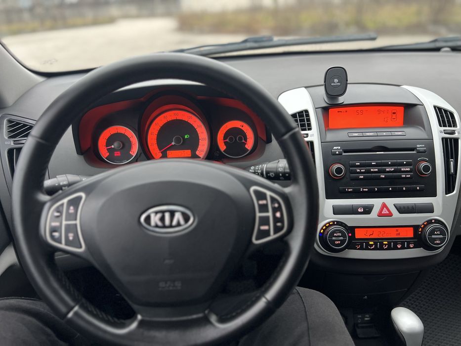 Kia Ceed 2008 1.6 Avtomat