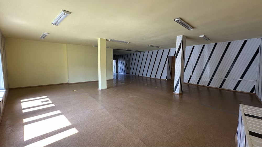 Lokal użytkowy 150 m² do wynajęcia – ścisłe centrum Ustronia
