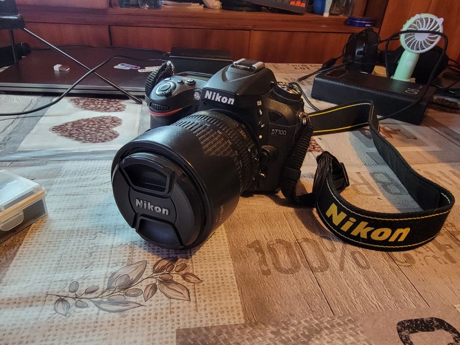 Nikon d7100 + AFS Nikkor 18-105mm