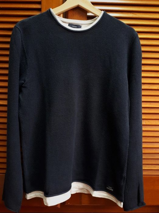 Men's textured sweater