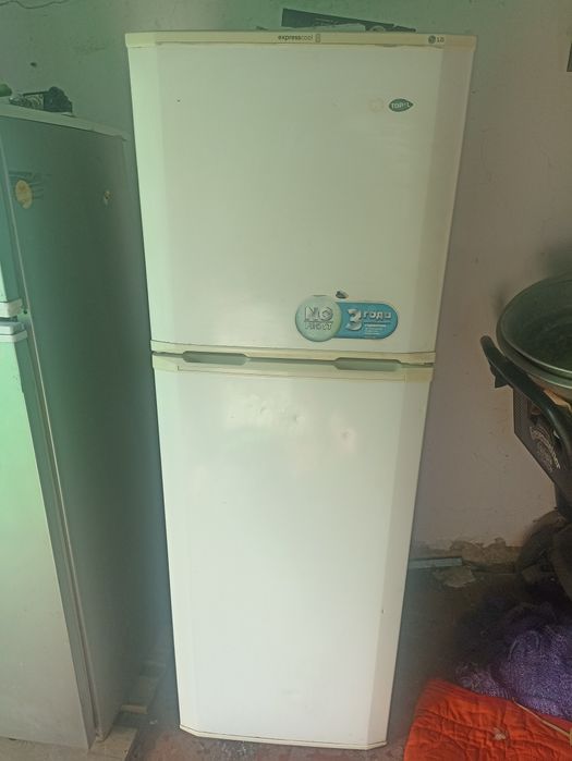 Продам холодильник б/у Lg