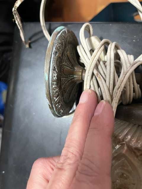 Candeeiro de parede antigo