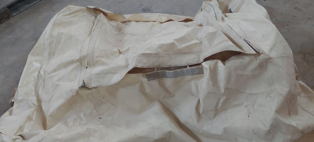 Vendo Oleado / tenda.