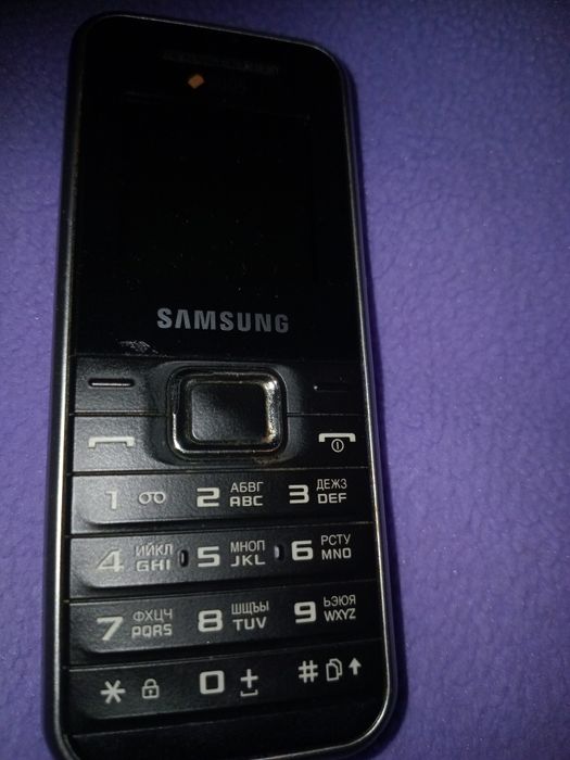 Продається телефон  кнопочний. КЛАСНИЙ  ТЕЛЕФОНЧИК.