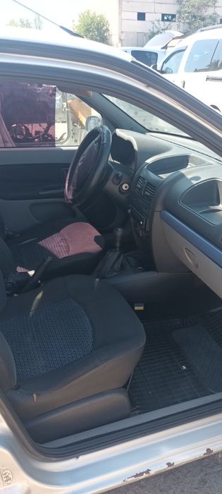 Продам  запчастини до Рено Clio 2 2006 р